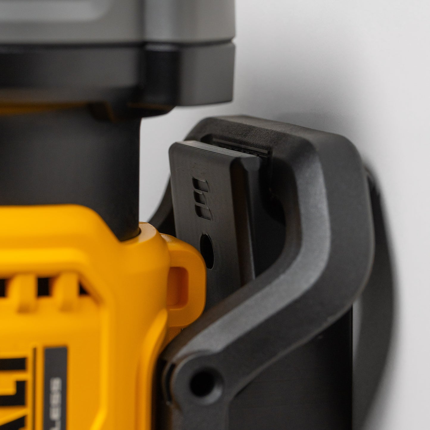 Wall Mount for DeWalt DCBL722B Leaf Blower